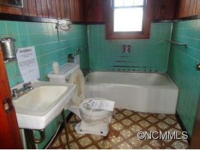 6 Wise Rd - Photo 14