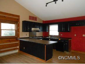 102 Edgewood Court - Photo 3