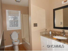 102 Edgewood Court - Photo 6