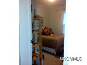 450 Flat Creek Road - Photo 10