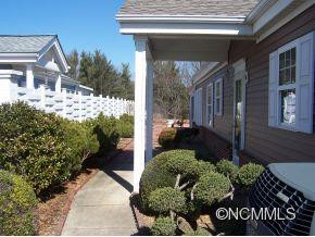 17 A Heather Way - Photo 3