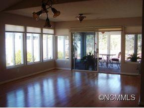 17 A Heather Way - Photo 8