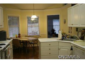 1014 Saddlebrook Drive - Photo 4