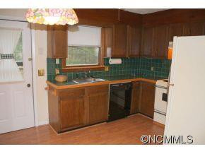 98 West Lake Avenue - Photo 6