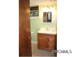 98 West Lake Avenue - Photo 8
