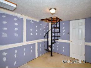 62 EAST PORTER ROAD - Photo 16