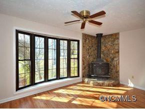 62 EAST PORTER ROAD - Photo 4