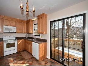 62 EAST PORTER ROAD - Photo 6