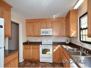 62 EAST PORTER ROAD - Photo 7