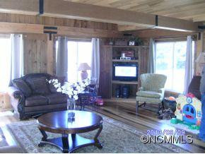 1623 Mount Hebron Road - Photo 3