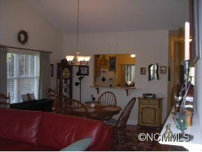 19 Fox Briar Drive - Photo 4
