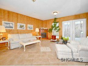 309 BENNING COURT - Photo 12