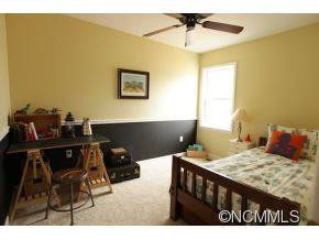 105 Terry Estate Drive - Photo 13