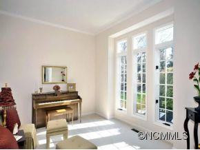 83 HILLCREST DRIVE - Photo 12