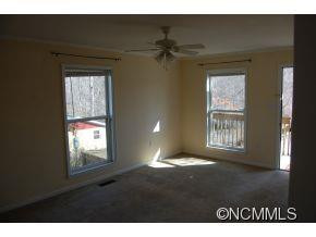 74 Goldmont Street - Photo 4