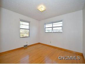16 RIDDLE RIDGE DRIVE - Photo 8