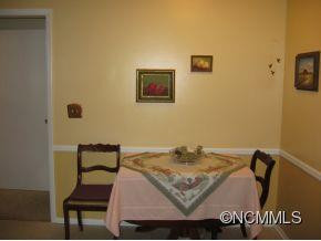 269 Foxcroft Drive - Photo 4