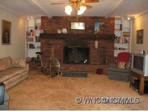 269 Foxcroft Drive - Photo 6