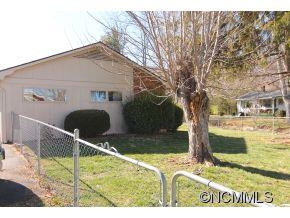 1024 Plott Creek Road - Photo 4