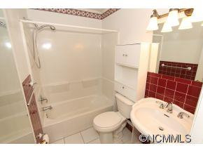 1024 Plott Creek Road - Photo 10
