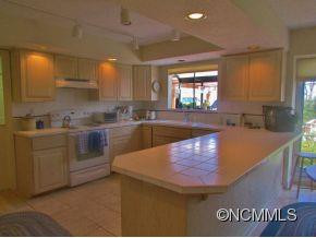 801 Golden Road - Photo 6