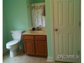 23 Lamb - Photo 11