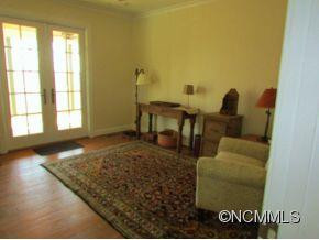 795 Golden Road - Photo 7