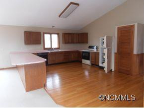94 Breezy Mountain Lane - Photo 4