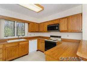23 Cedarwood Trail #A - Photo 6