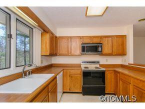 23 Cedarwood Trail #A - Photo 7