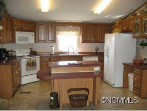 251 RUSTIC RIDGE ROAD - Photo 5