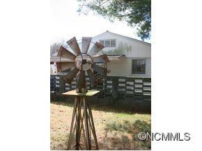 124 Longview - Photo 8