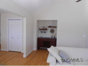 125 Memphis Way - Photo 4