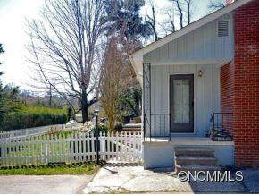 6 PINECROFT PLACE - Photo 14