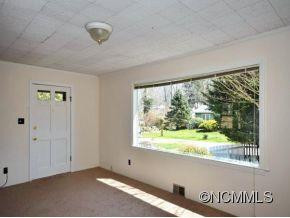 6 PINECROFT PLACE - Photo 4