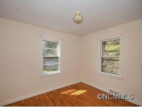 6 PINECROFT PLACE - Photo 9