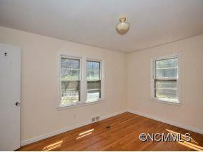 6 PINECROFT PLACE - Photo 10