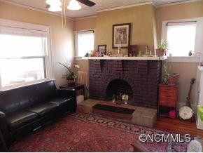 4 Castle Street - Photo 4