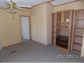 448 SASSAFRAS DRIVE - Photo 3