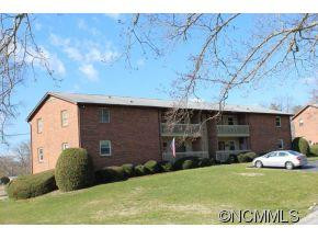101 Oakwood Place Apt 2