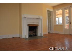 526 Fairview Road - Photo 5