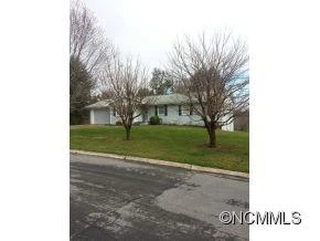 22 Mountain Terrace
