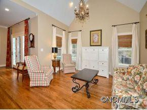 76 DRAKES MEADOW LANE - Photo 3
