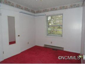 8 SOMERSET  ROAD - Photo 11