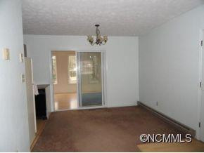 8 SOMERSET  ROAD - Photo 4