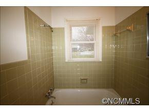 1436 Allens Creek Road - Photo 17