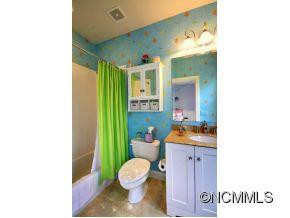 1033 Columbine Road - Photo 12