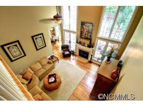 1033 Columbine Road - Photo 4