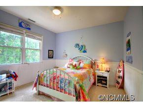 1033 Columbine Road - Photo 9