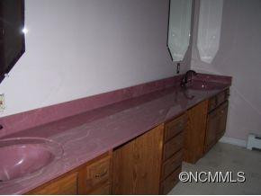 42 Oak Knoll Road - Photo 14